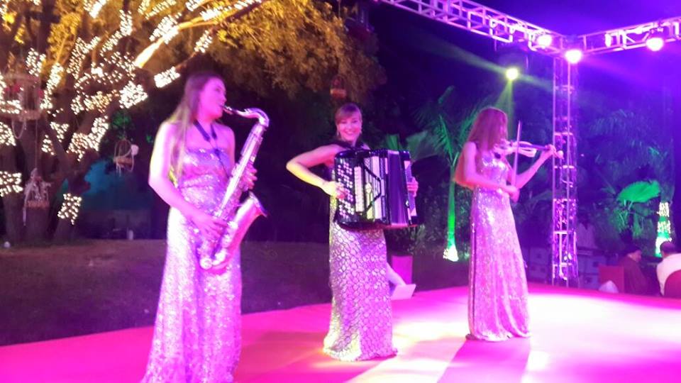female symphony bands agra
